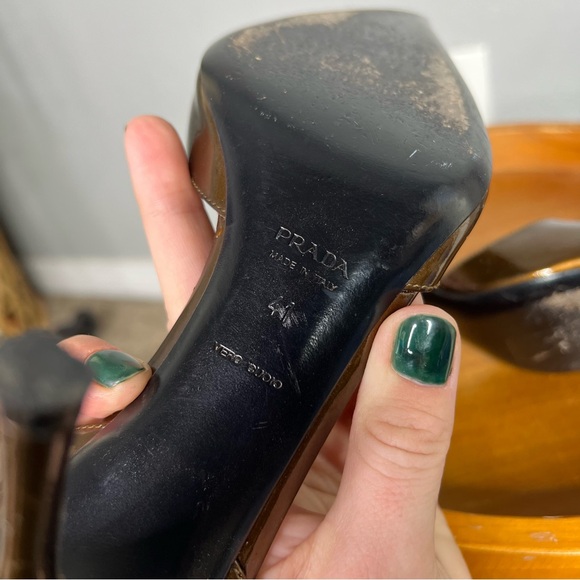 Prada Bronze Metallic Pointed Toe D'orsay Pumps Size 41 - Picture 13 of 13